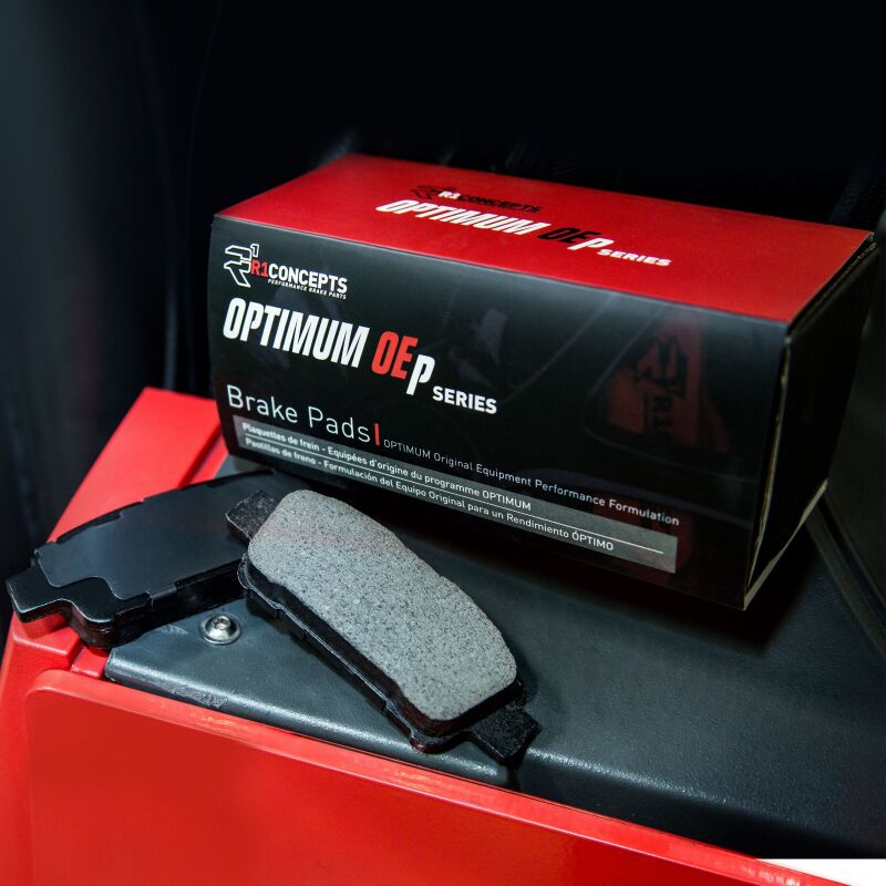 Mitsubishi Fuso Brake Pads - Rear - R1 Concepts - Optimum OE - `95-`04